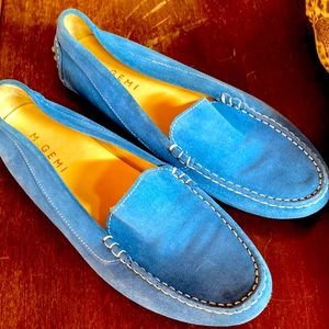 M. Gemi Felize size 41 Cornflower Blue Suede. Barely worn   VGUC